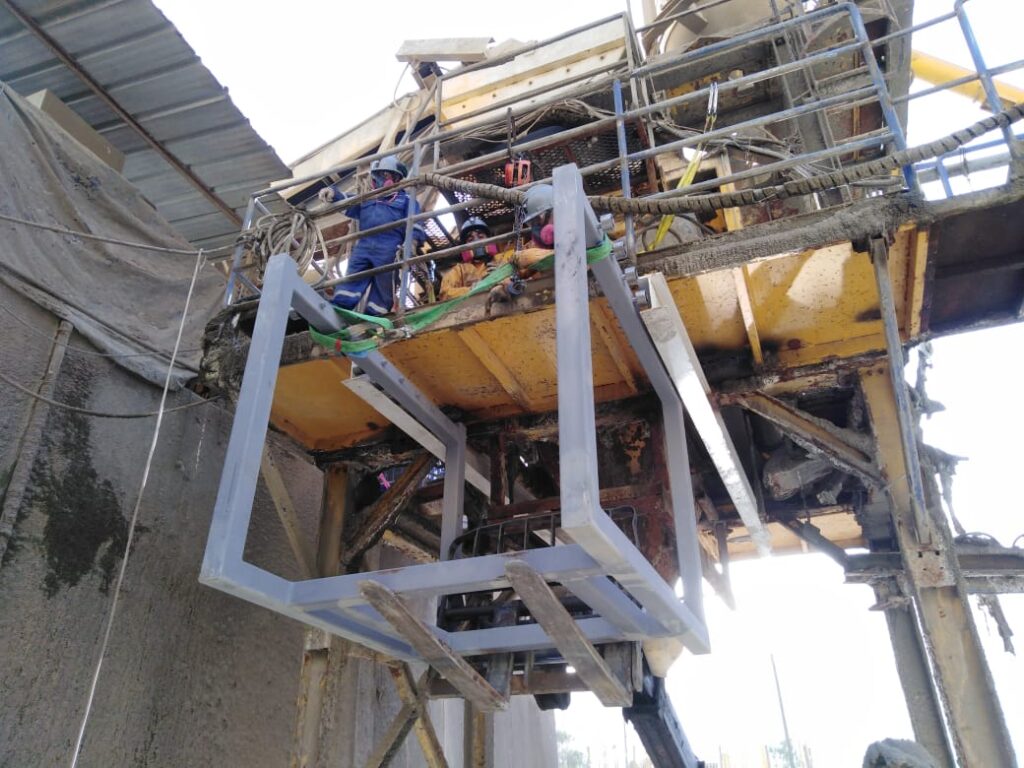 2019 Implementación de sistema automático para transportar concreto por medio de tuberias en minas subterraneas